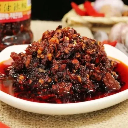 Lao Gan Ma Chile Crisp Wei Ji You Lajiao - condimento chino