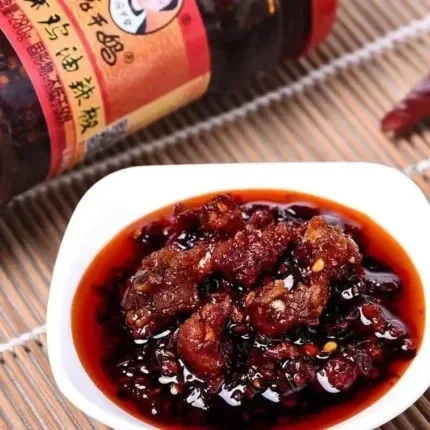 Lao Gan Ma Chile Crisp Wei Ji You Lajiao - condimento chino