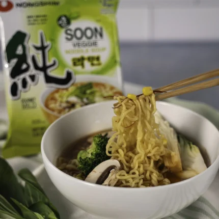 Nongshim Soon Veggie Ramyun 112 g - ramen coreano